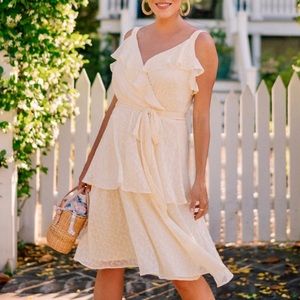 NEW!! BEAUTIFUL Gal Meets Glam NWT!